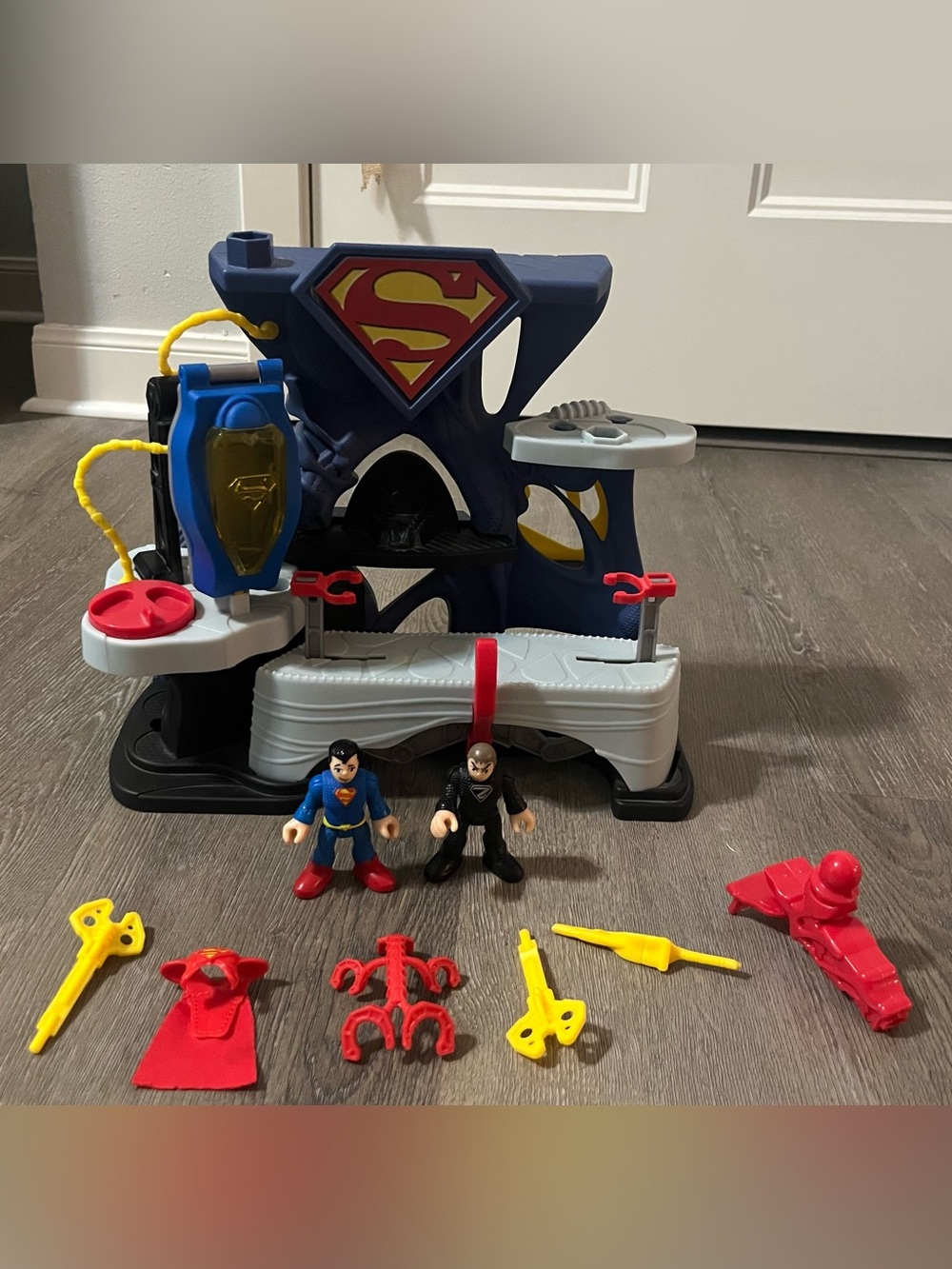 Imaginext DC Super Friends Superman Playset